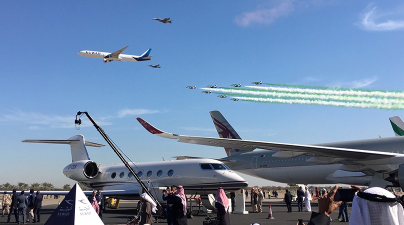 aeroplane-fly-by-kuwait