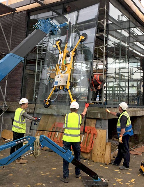 DSZ2 Vacuum Lifter - Curtain Wall Installation