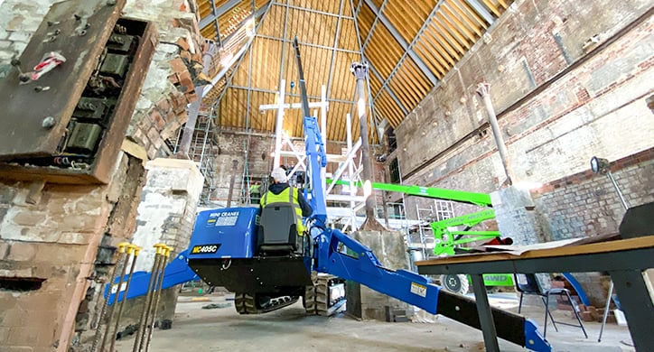 Historic building gets a lift with Maeda spider crane hire