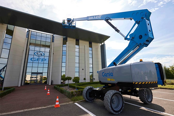 genie-s60fe-new-hybrid-telescopic-boom-lift-reach