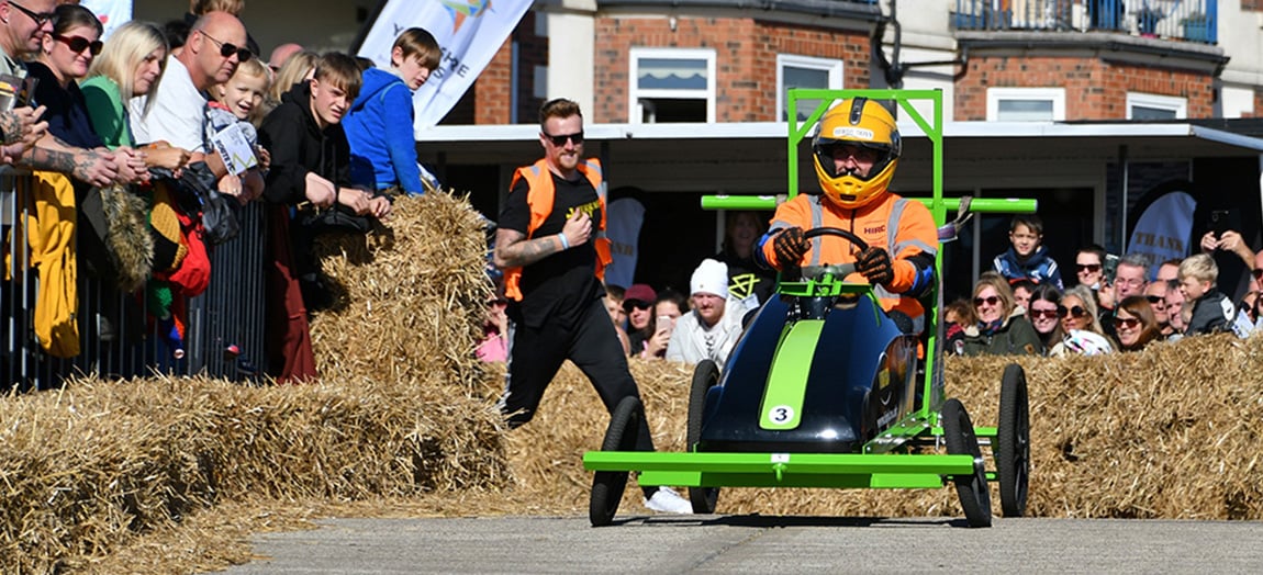 ‘Hirdy Boys’ sprint to glory in seafront Soapbox Challenge