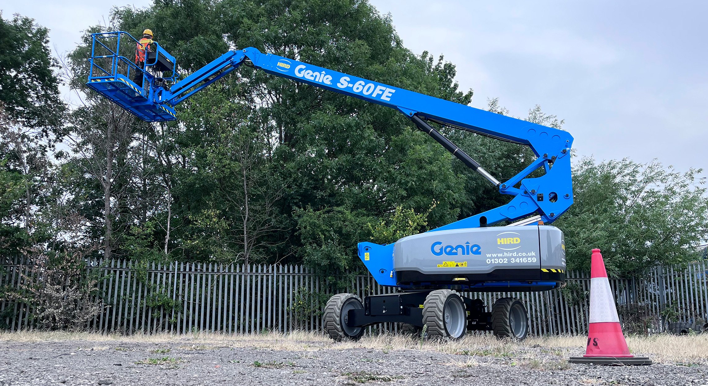 Anatomy of a hybrid telescopic boom – the Genie S-60FE