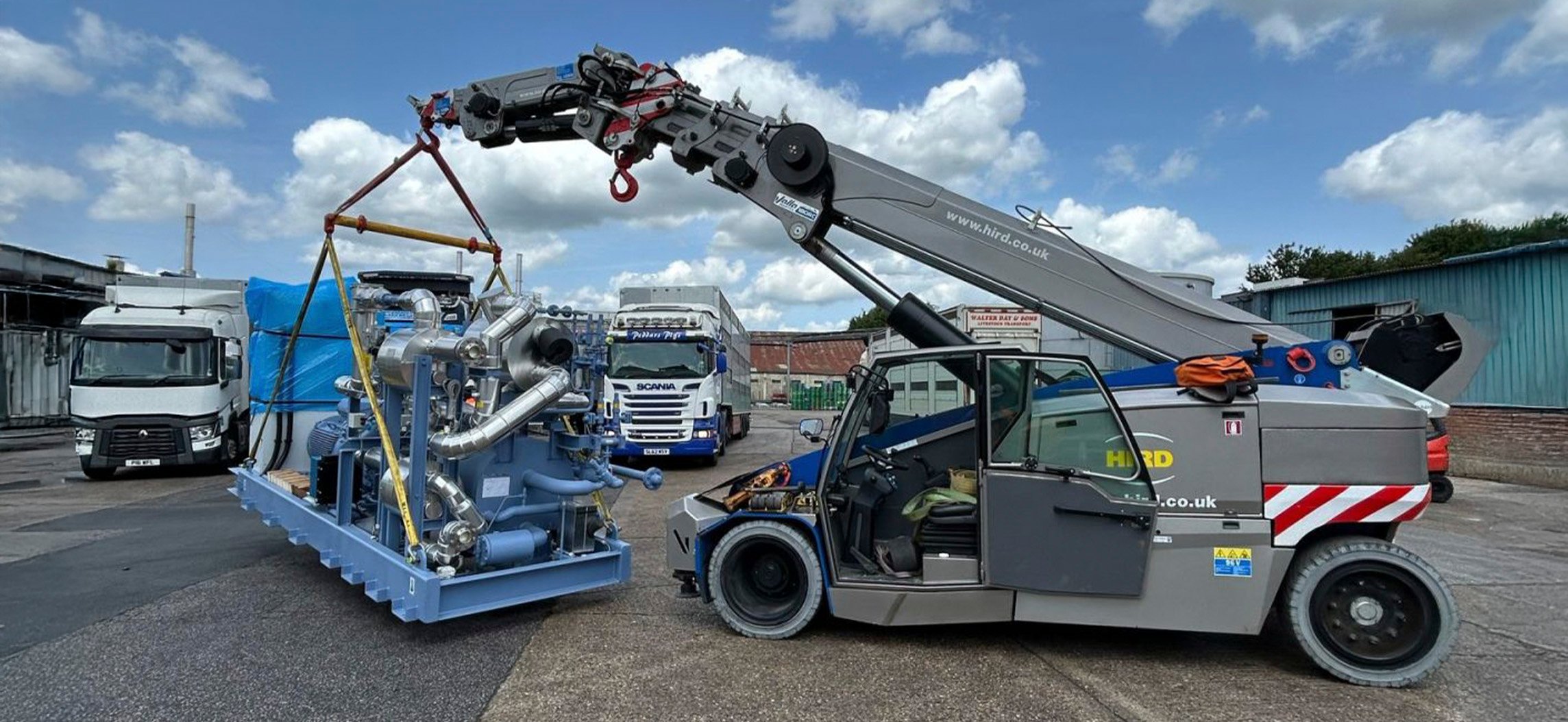 Hird machinery moving team stays cool despite lift challenge