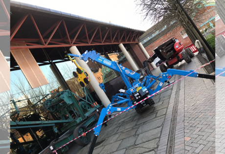 Old meets new as Hird Group mini crane works at Hull museum