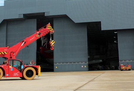 Hird flies Manitex Valla aviation crane message to Dubai expo