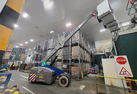 Hird client can chill – machine move is no sweat for extending crane